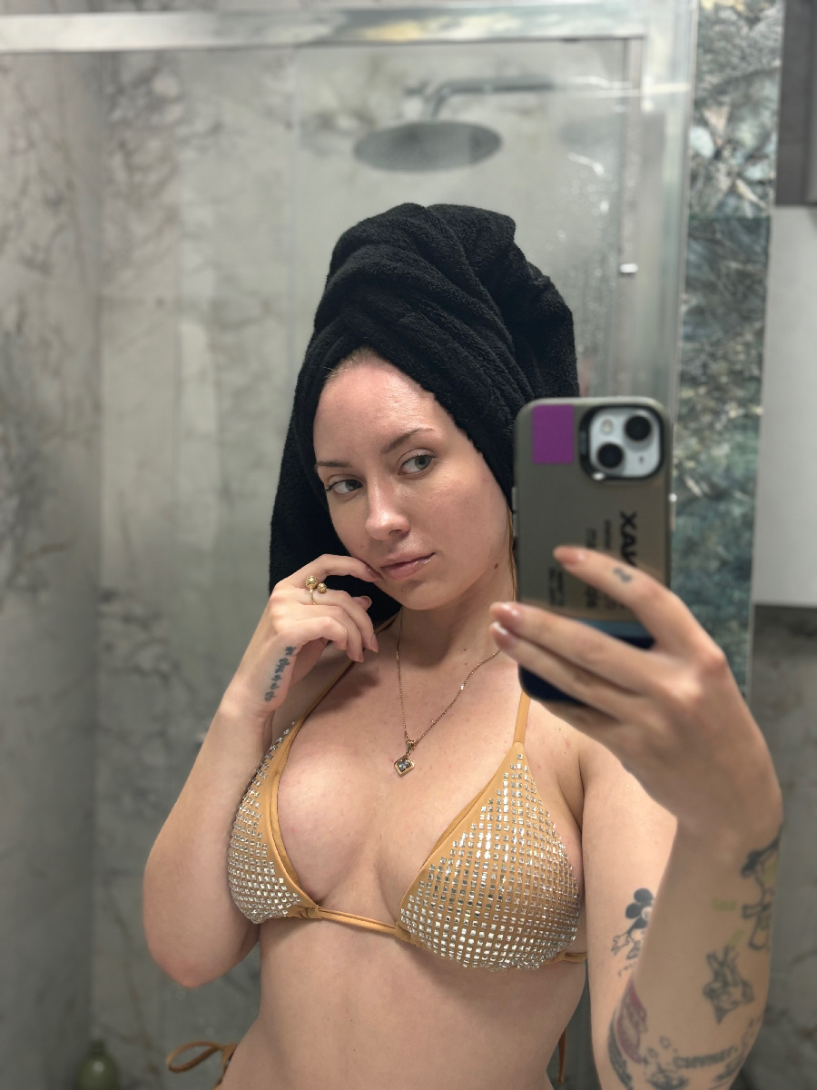 Nude girl KateV in Kolhapur