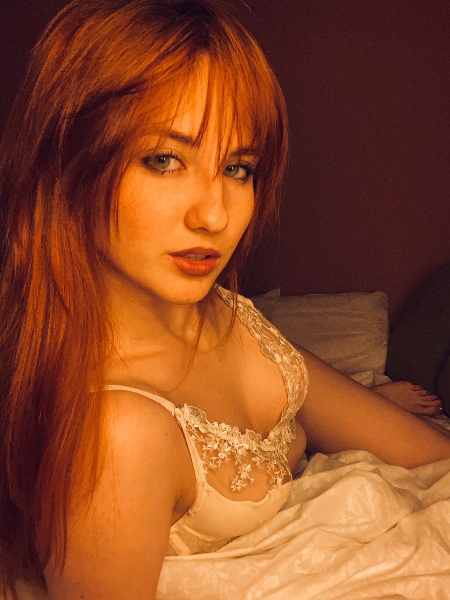 A playful frame from Nata — online in Kolhapur