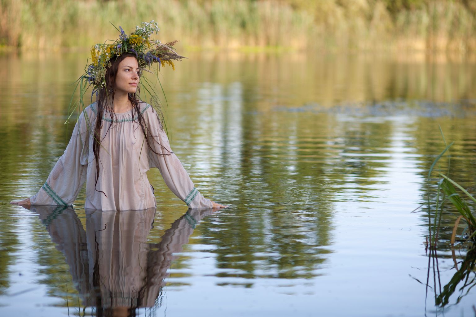 Slavic girls in Kolhapur