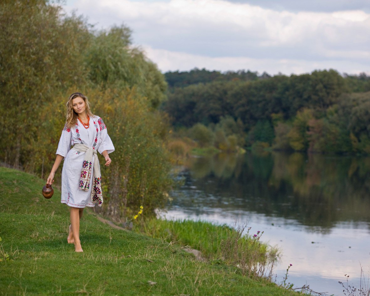 Nude girl Slavic women in Kolhapur