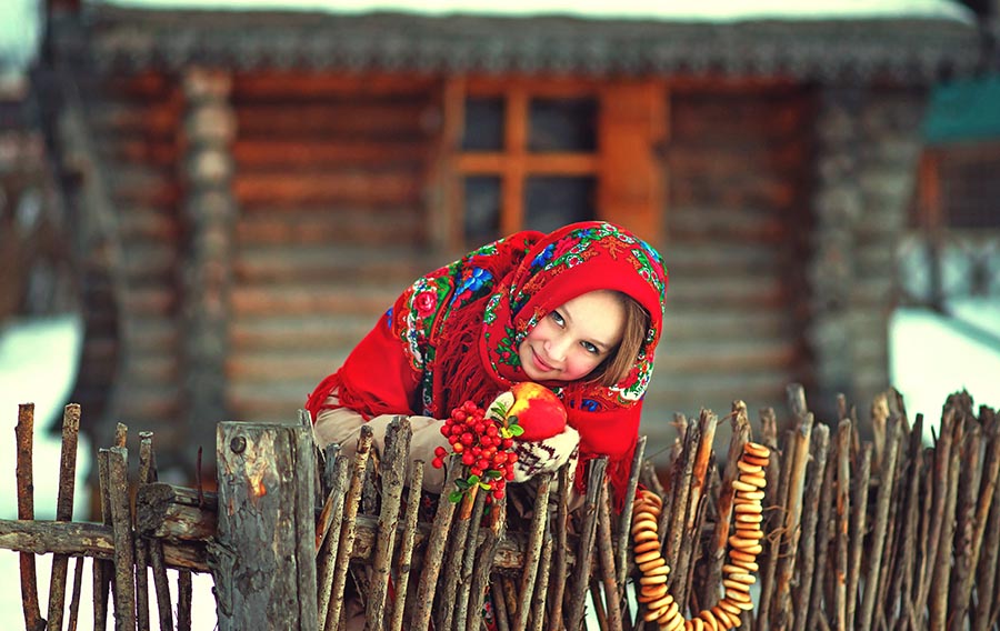 Sexy girl Women in Slavic costumes in Kolhapur